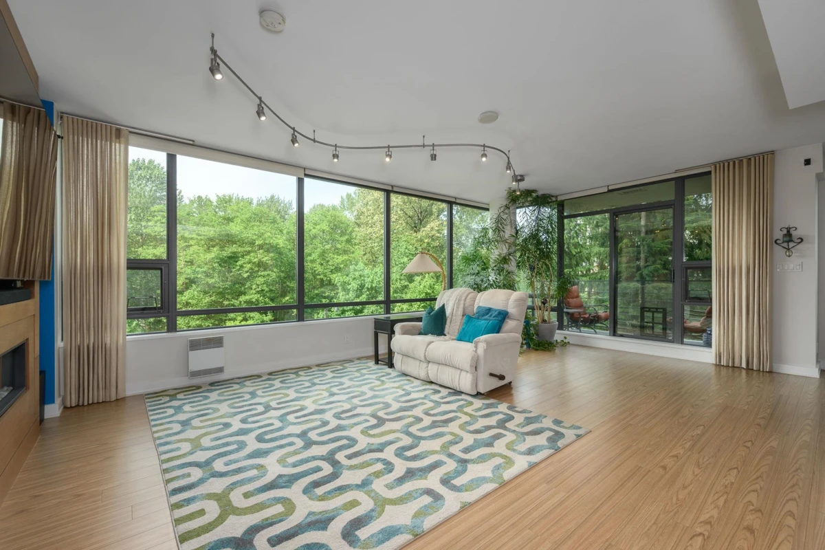 Dining Area Photo of 405 301 Capilano Road, Port Moody, BC