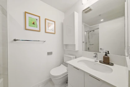 Guest Bathroom Photo of 307 733 W 3rd Street, North Vancouver, BC