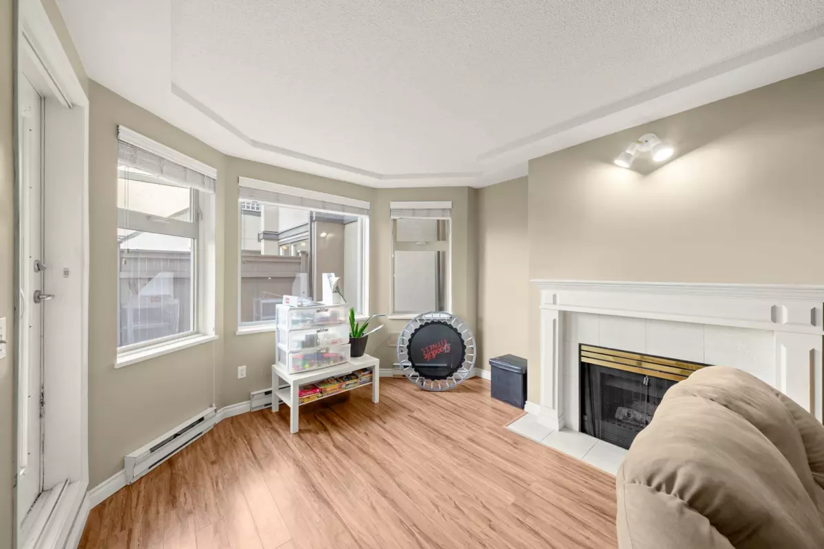 Dining Area Photo of B205 4821 53 Street, Delta, BC
