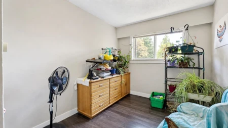 Basement Recreation Room Photo of 7585 Bluejay Crescent, Mission, BC