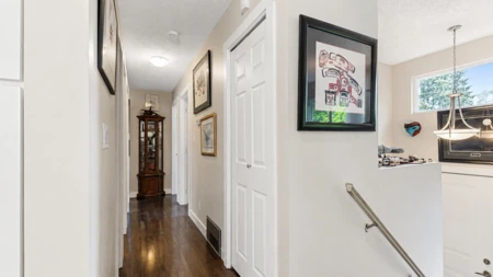 Guest Bathroom Photo of 7585 Bluejay Crescent, Mission, BC