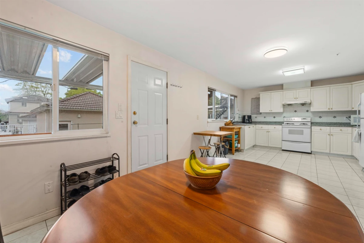 Family Room Photo of 2779 Graveley Street, Vancouver, BC