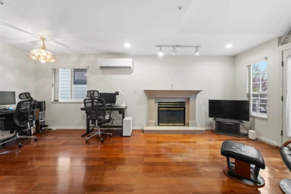 Hot Tub / Spa Photo of 2779 Graveley Street, Vancouver, BC