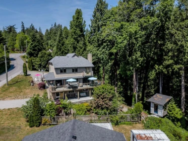 Fitness Center Photo Near 5454 Wakefield Road, Sechelt, BC