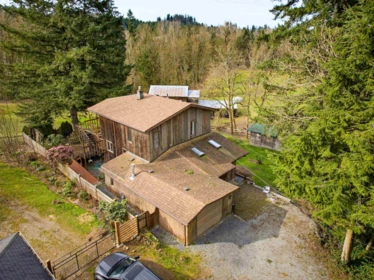 8899 Taylor Street, Mission, BC, Mission — Single Family Residence for sale