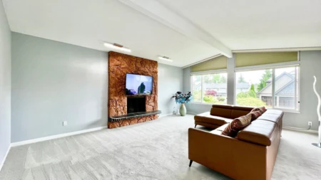 3071 Saltspring Court, Richmond, BC, Richmond — Single Family Residence for sale
