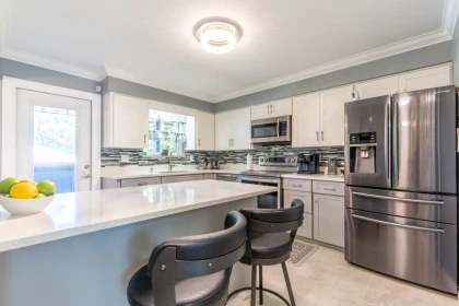 Breakfast Nook Photo of 8034 Beaver Drive, Mission, BC