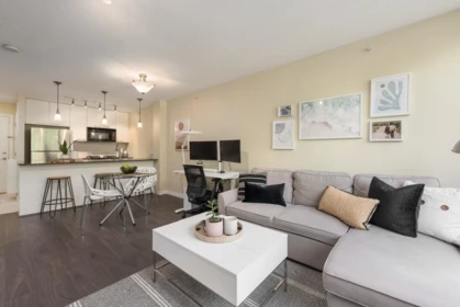 312 7138 Collier Street, Burnaby, BC, Burnaby — Apartment/Condo for sale