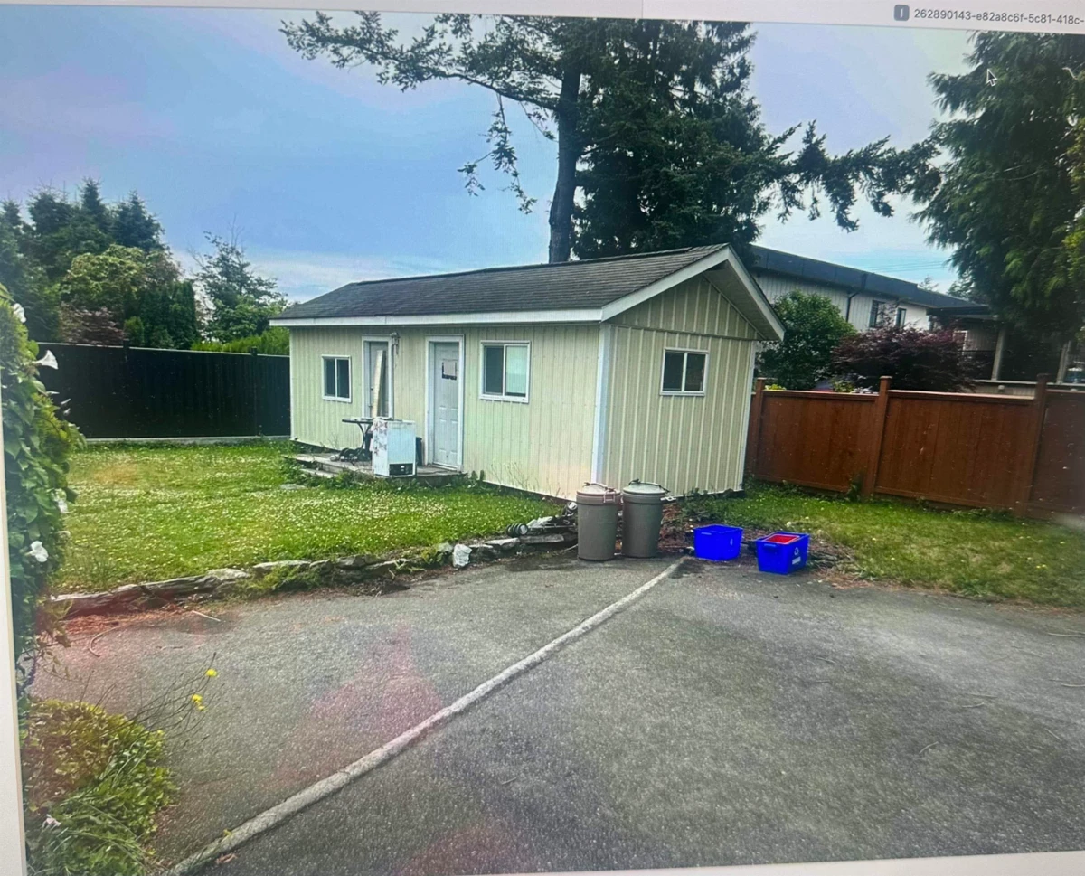 Family Room Photo of 15644 Roper Avenue, White Rock, BC
