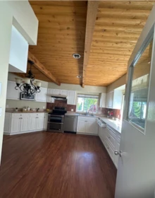 Breakfast Nook Photo of 15644 Roper Avenue, White Rock, BC
