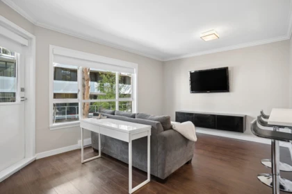 202 555 W 14th Avenue, Vancouver, BC, Vancouver — Apartment/Condo for sale