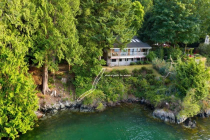 1558 Mount Gardner Road, Bowen Island, BC, Bowen Island — Single Family Residence for sale