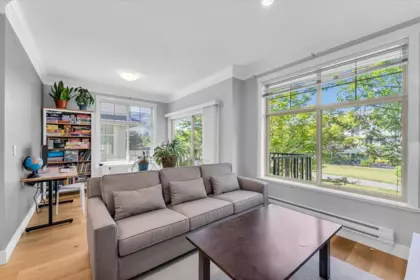 Breakfast Nook Photo of 71 19525 73 Avenue, Surrey, BC