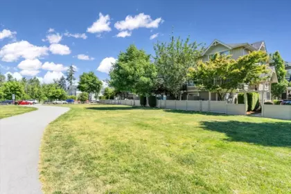 Garden / Landscaping Photo of 71 19525 73 Avenue, Surrey, BC