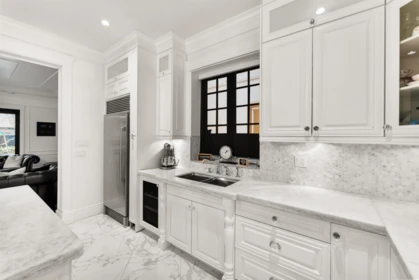 Powder Room Photo of 4434 60b Street, Delta, BC