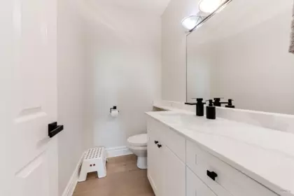 Powder Room Photo of 34758 Pakenham Place, Mission, BC