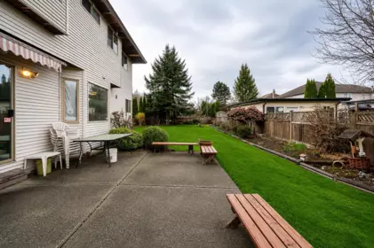 Garden / Landscaping Photo of 16156 94a Avenue, Surrey, BC