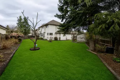 Hot Tub / Spa Photo of 16156 94a Avenue, Surrey, BC