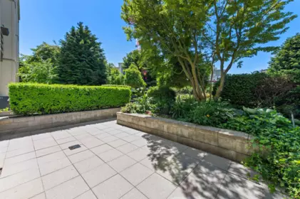 Hallway Photo of 226 15850 26 Avenue, Surrey, BC