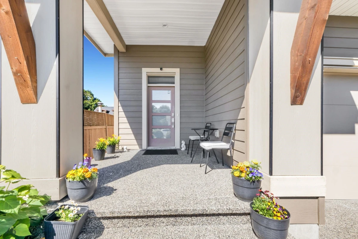 Exterior Rear Photo of 6561 Fern Street, Chilliwack, BC