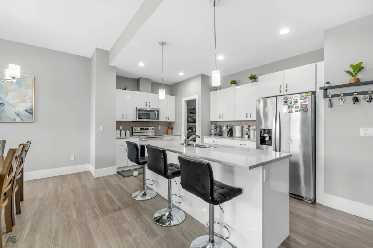 Family Room Photo of 6561 Fern Street, Chilliwack, BC