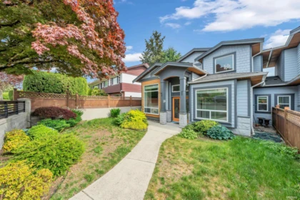 Hot Tub / Spa Photo of 4324 Greta Street, Burnaby, BC