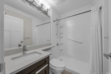 Mudroom Photo of 4324 Greta Street, Burnaby, BC