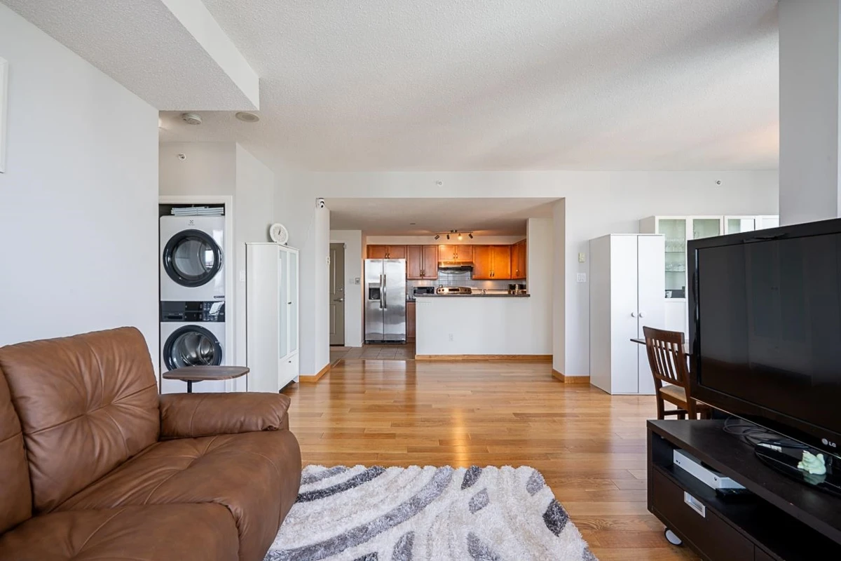 Dining Area Photo of 2504 4398 Buchanan Street, Burnaby, BC