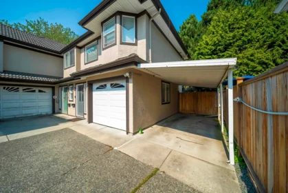 Outdoor Patio Photo of 2 8491 Blundell Road, Richmond, BC