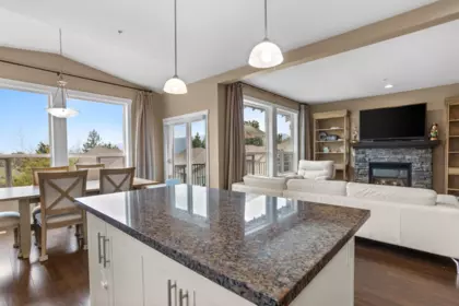 Loft / Bonus Room Photo of 13735 230a Street, Maple Ridge, BC
