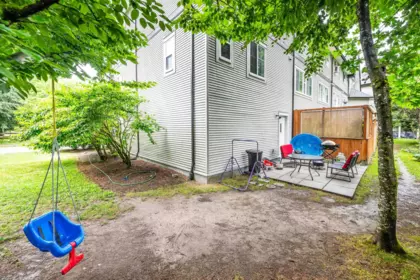 42 1800 Mamquam Road, Squamish, BC, Squamish — Townhouse for sale