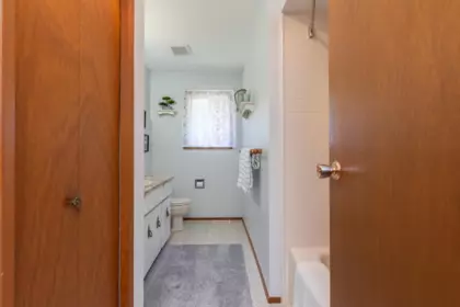 Mudroom Photo of 34470 Laburnum Avenue, Abbotsford, BC