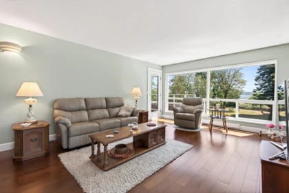 202 15717 Marine Drive, White Rock, BC, White Rock — Apartment/Condo for sale