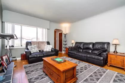 2964 E 4th Avenue, Vancouver, BC, Vancouver — Single Family Residence for sale