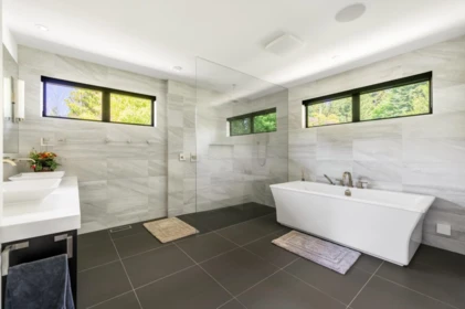 Powder Room Photo of 3430 Aintree Drive, North Vancouver, BC