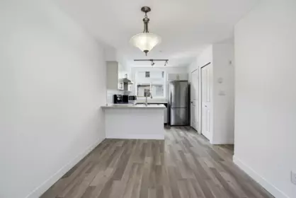 206 5632 Kings Road, Vancouver, BC, Vancouver — Townhouse for sale