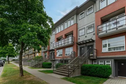 206 5632 Kings Road, Vancouver, BC, Vancouver — Townhouse for sale