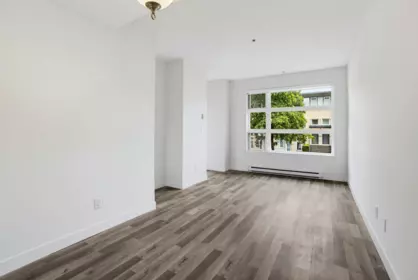Kitchen Island Photo of 206 5632 Kings Road, Vancouver, BC
