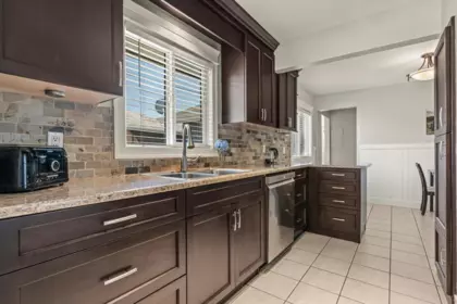 Kitchen Photo of 46222 Mccaffrey Boulevard, Chilliwack, BC