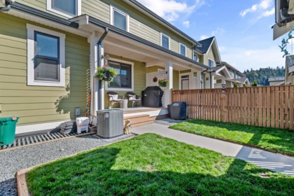 Staircase Photo of 131 46211 Promontory Road, Chilliwack, BC