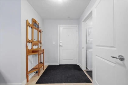 Entry Foyer Photo of 212 12020 207a Street, Maple Ridge, BC