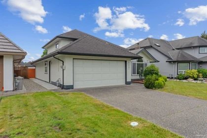 Outdoor Kitchen Photo of 6288 Crescent Place, Delta, BC