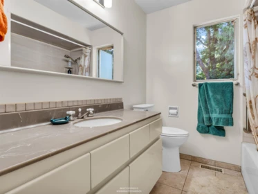 Basement Recreation Room Photo of 423 Winona Street, Coquitlam, BC