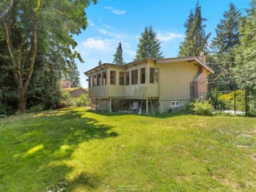 423 Winona Street, Coquitlam, BC, Coquitlam — Single Family Residence for sale