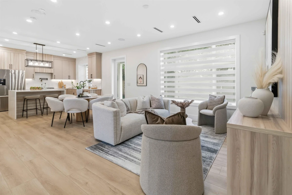 Living Room Photo of 2 3871 Springfield Drive, Richmond, BC