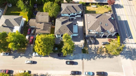 Outdoor Patio Photo of 2 3871 Springfield Drive, Richmond, BC
