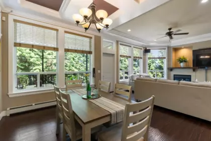 Kitchen Photo of 14683 61 Avenue, Surrey, BC