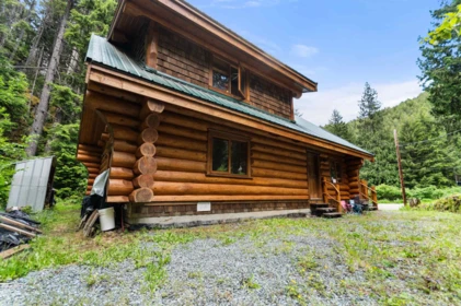 Community Amenities Photo (Clubhouse) of A22 14581 Alpine Boulevard, Hope, BC