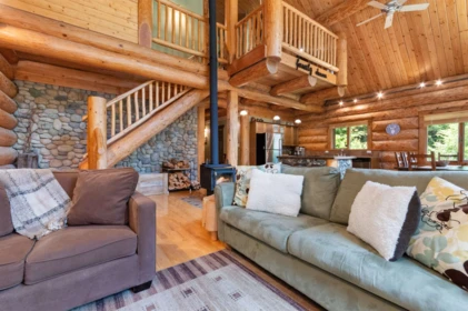 Garage Interior Photo of A22 14581 Alpine Boulevard, Hope, BC