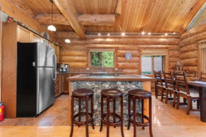 Kitchen Island Photo of A22 14581 Alpine Boulevard, Hope, BC